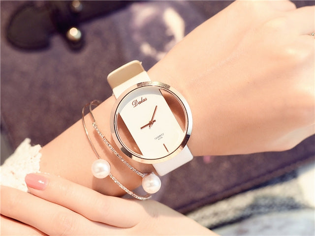 Women Hollow Belt Casual Quartz Watch