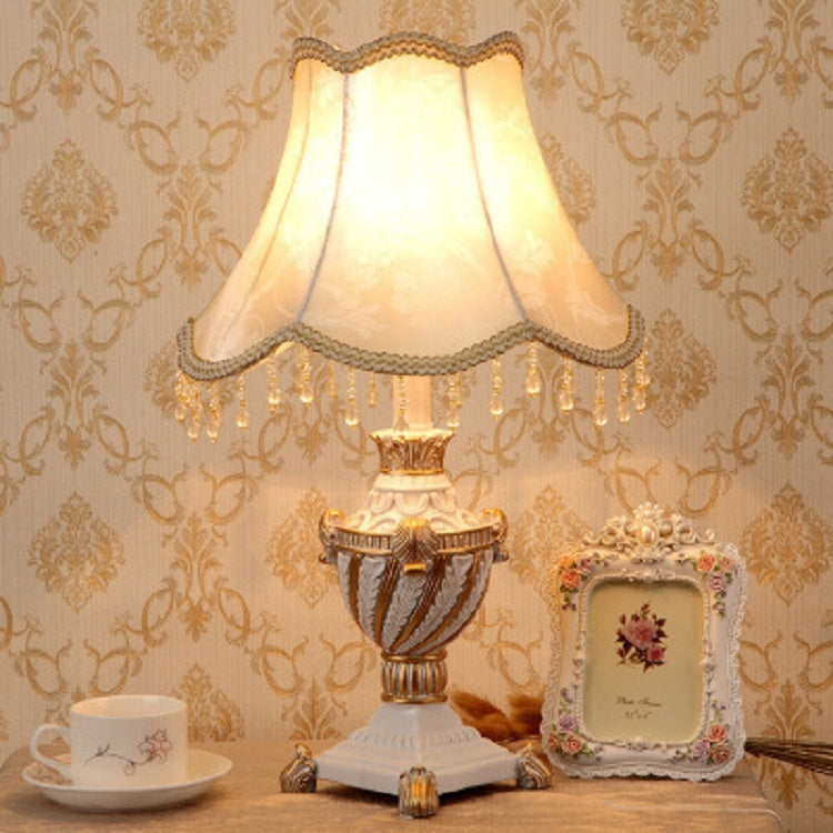 Creative Bedroom Princess Room Warm Table Lamp Home Decoration Light, Style:Retro Style
