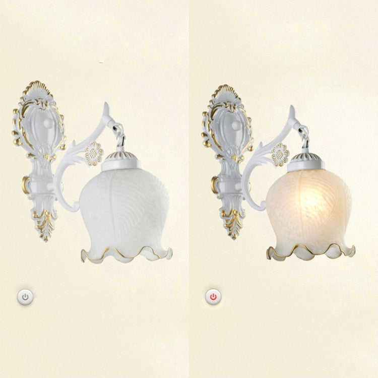 Single Head Wrought Iron Antique Bedroom Bedside Corridor Balcony Corridor Wall Lamp without Bulb