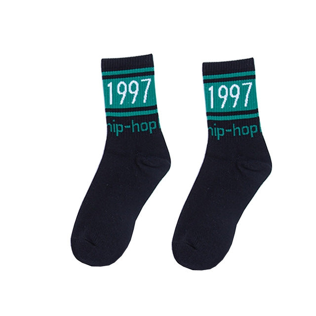 3 Pairs Street Beat Retro Hip Hop Simple Tube Socks Sports Skateboard Socks, Size:One Size