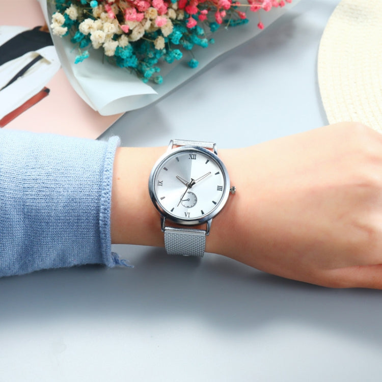 W0317 2 PCS Plastic Calibration Small Circle Men Leisure Quartz Watch