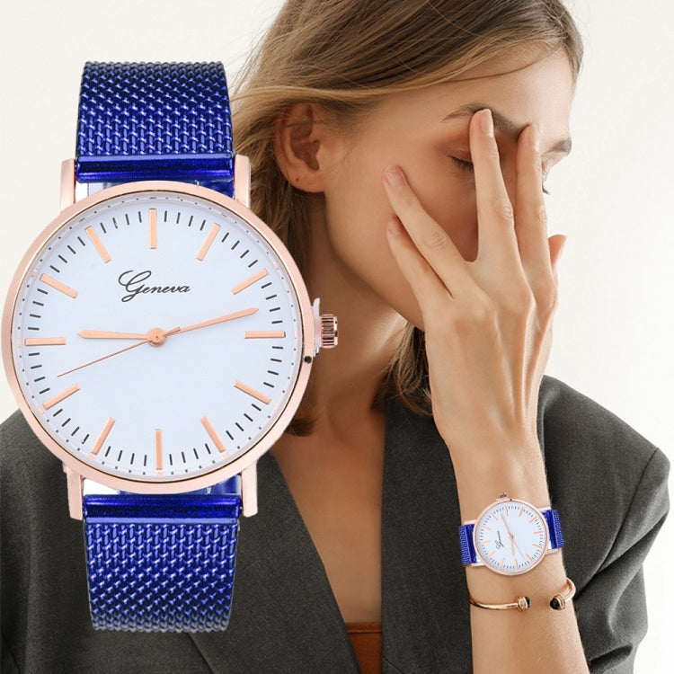 Quartz Silicone Wristband Watch for Women