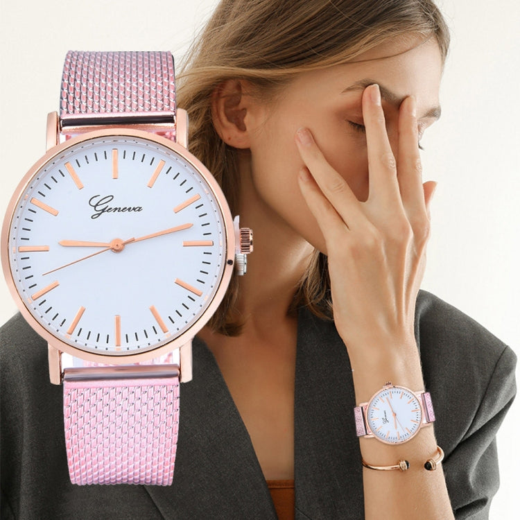 Quartz Silicone Wristband Watch for Women