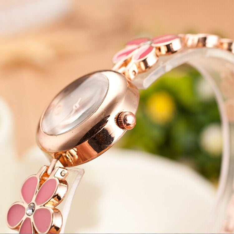 5015 2 PCS Women Rhinestone Flower Alloy Bracelet Quartz Watch