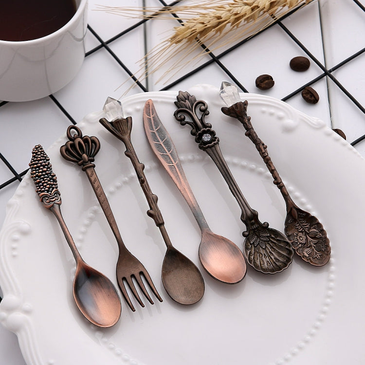 2Sets Vintage Mini Coffee Spoons Suit Royal Style Metal Carved Coffee Fruit Cutler Dessert Flatware Kitchen Tools Red Bronze