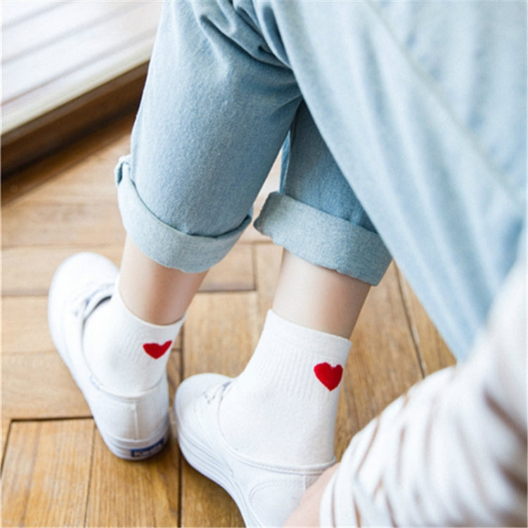 5 Pairs Embroidered heart shape cotton lady cotton socks stack socks(White)