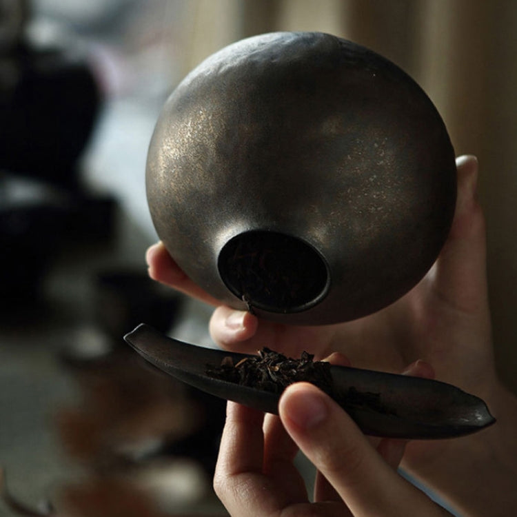 Gilt Ceramic Tea Pot Household Sealed Storage Tank