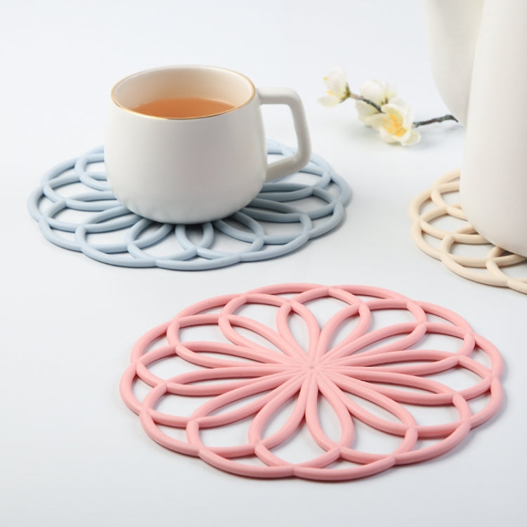 10 PCS Creative Hollow Flower Shape Ktchen Household Non-slip Anti-scalding Insulation Tableware Cup Mat(Pink)