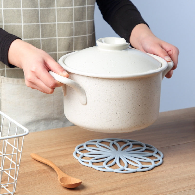 10 PCS Creative Hollow Flower Shape Ktchen Household Non-slip Anti-scalding Insulation Tableware Cup Mat(Pink)