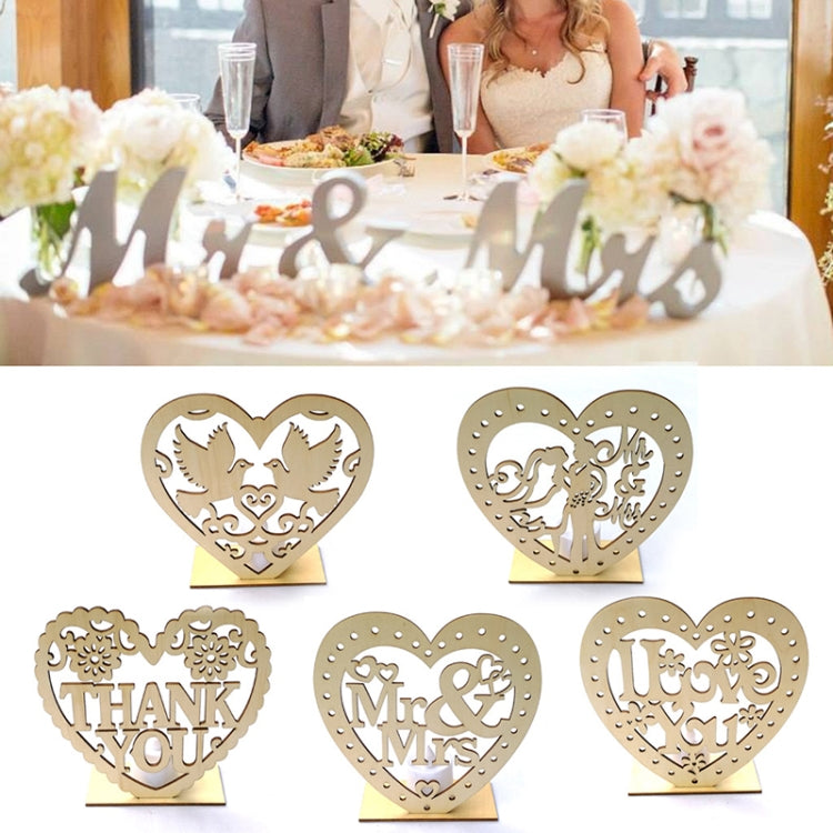 2 PCS Creative Heart Shaped Wooden Decoration Romantic Wooden Sign LED Candle Light