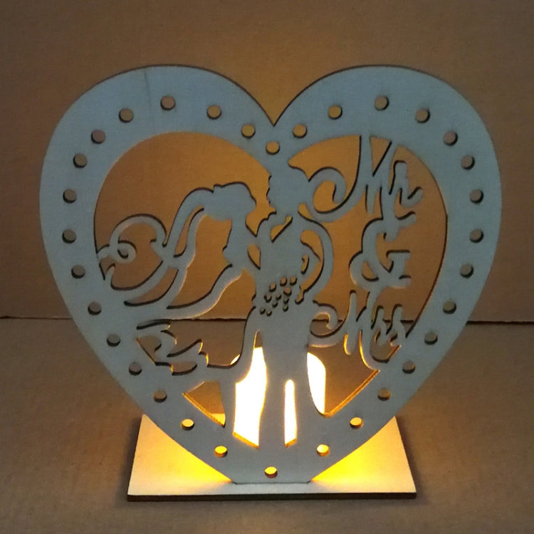 2 PCS Creative Heart Shaped Wooden Decoration Romantic Wooden Sign LED Candle Light