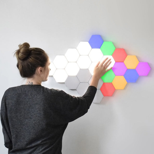 Touch-sensitive Honeycomb Quantum Lamp Assembly Combination Background Aisle Wall Lamp, Color:6pcs(Red, Green, Blue, Yellow, Pink and White)