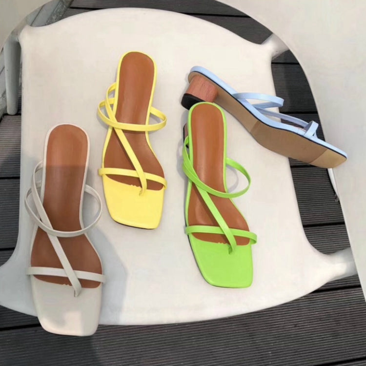 Summer Women Slipper Low Heel  Slides Female Peep Toe Square Heel Sandal Vacation Flip Flops, Size:36(Yellow)