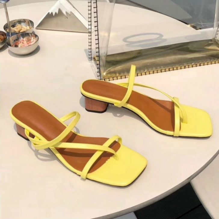 Summer Women Slipper Low Heel  Slides Female Peep Toe Square Heel Sandal Vacation Flip Flops, Size:37(Yellow)