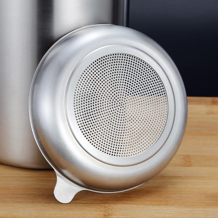 Stainless Steel Leakproof Filter Mesh Oil Canister Kitchen Household Oil Storage Tank, Capacity: 1.5L