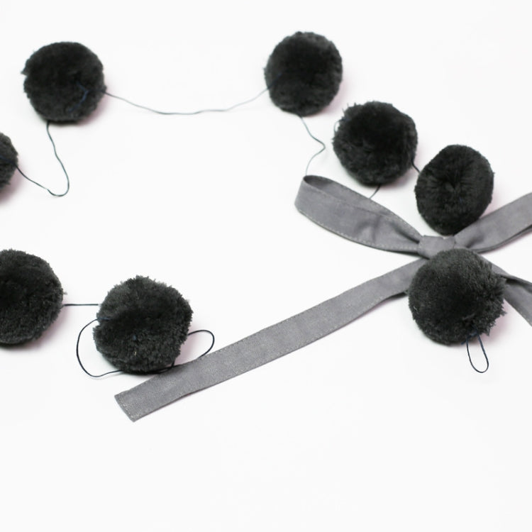 Home Crib Wall With Bow Hair Ball Pendant Hanging Photography Props