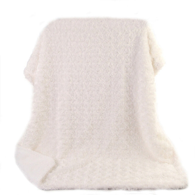 76*102cm Double Faced Rosette Blanket