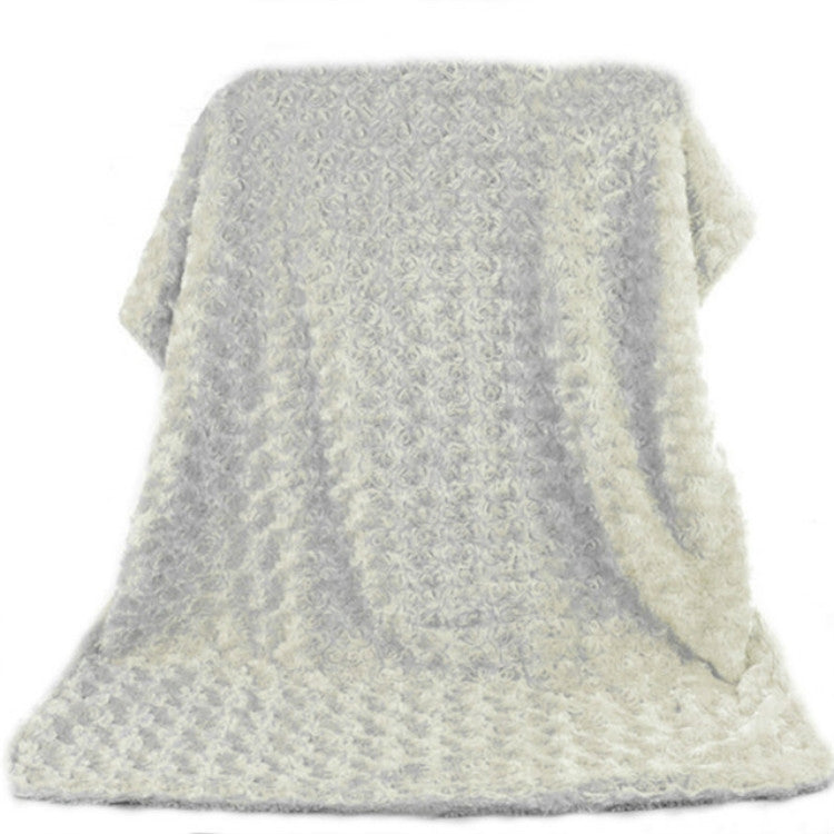 76*102cm Double Faced Rosette Blanket