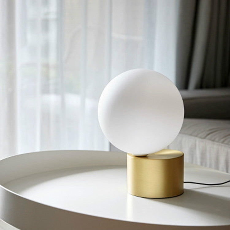 Small  Creative Simple Metal Glass Ball Living Room Study Bedroom Decoration Table Lamp, US Plug