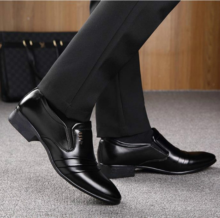 Male Pointed Business Low To Help Casual Shoes Leather Shoes, Size:44(Velvet Shoes 5925)