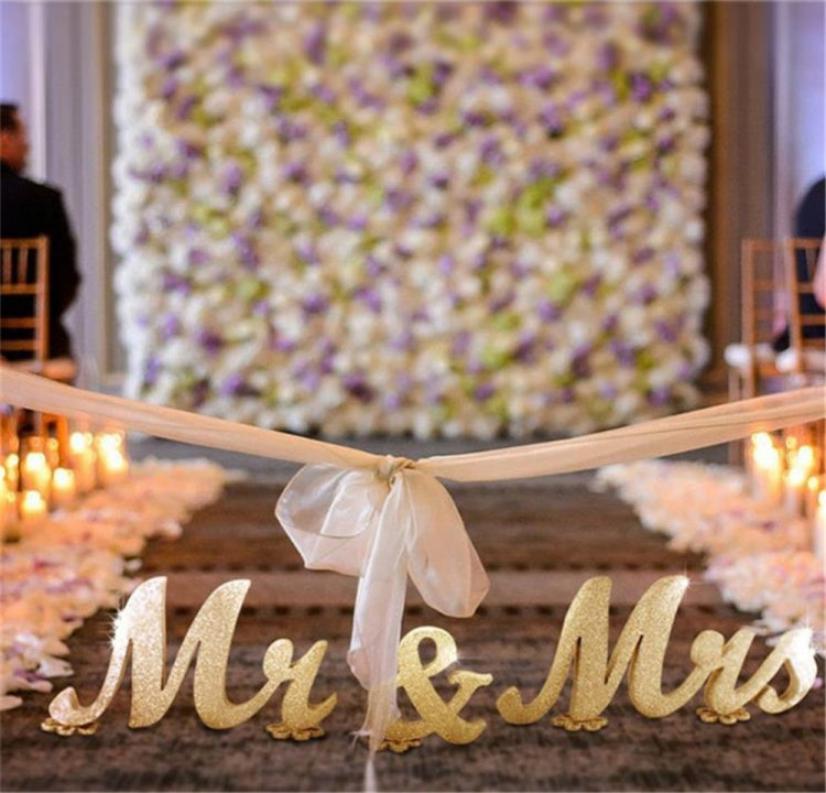 Wooden Mr and Mrs Sign Wedding Decoration