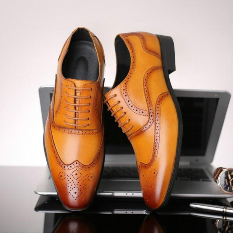 Large Size Men Retro Business Dress Fashion British Leather Shoes, Size:46