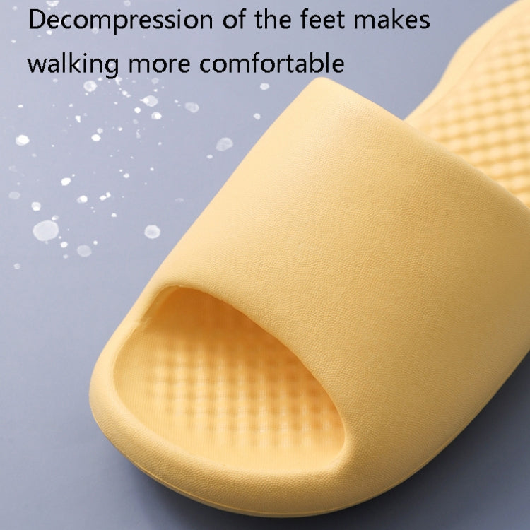 Summer Super Thick Soft Bottom Plastic Slippers Men Indoor Defensive Household Bath Slippers, Size:40-41