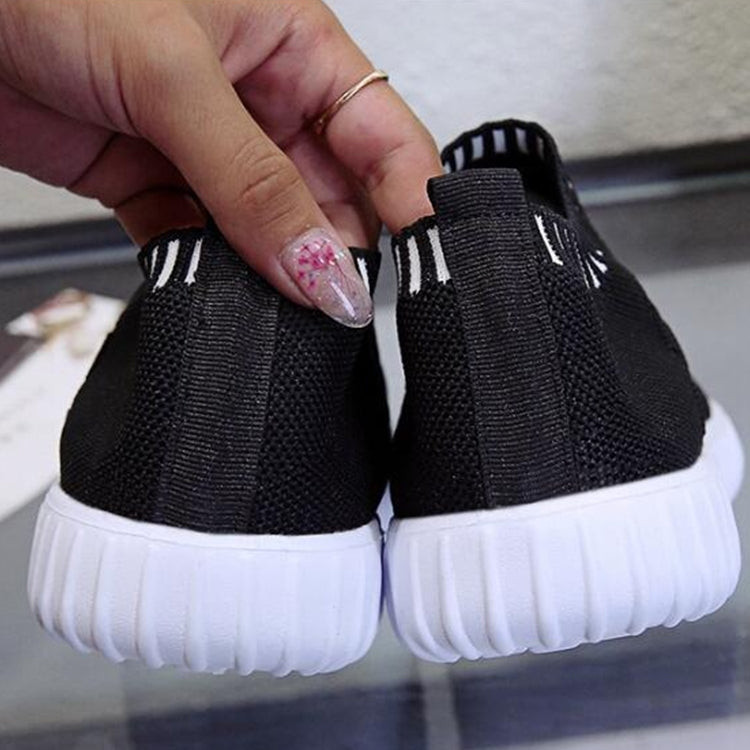 Large Size The Trend Of Women Shoes Wild Sports Leisure Flying Running Shoes, Shoe Size:42