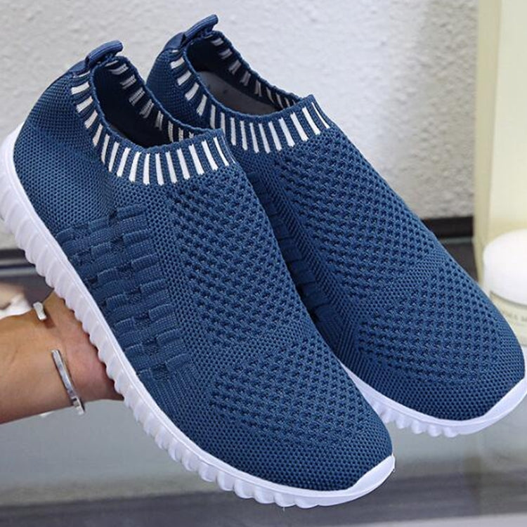 Large Size The Trend Of Women Shoes Wild Sports Leisure Flying Running Shoes, Shoe Size:42