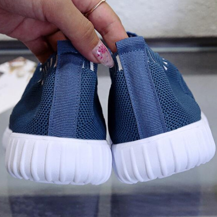 Large Size The Trend Of Women Shoes Wild Sports Leisure Flying Running Shoes, Shoe Size:42