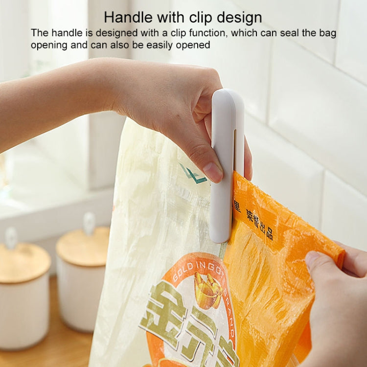5 PCS Kitchen Multifunctional Plastic Scoop Rice Spoon Household Measuring Spoon Random Color Delivery