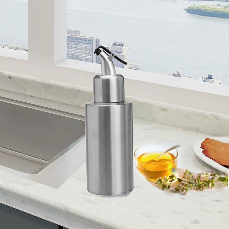 Cylindrical Seasoning Bottle Stainless Steel Oil Pot, Capacity:350 ml