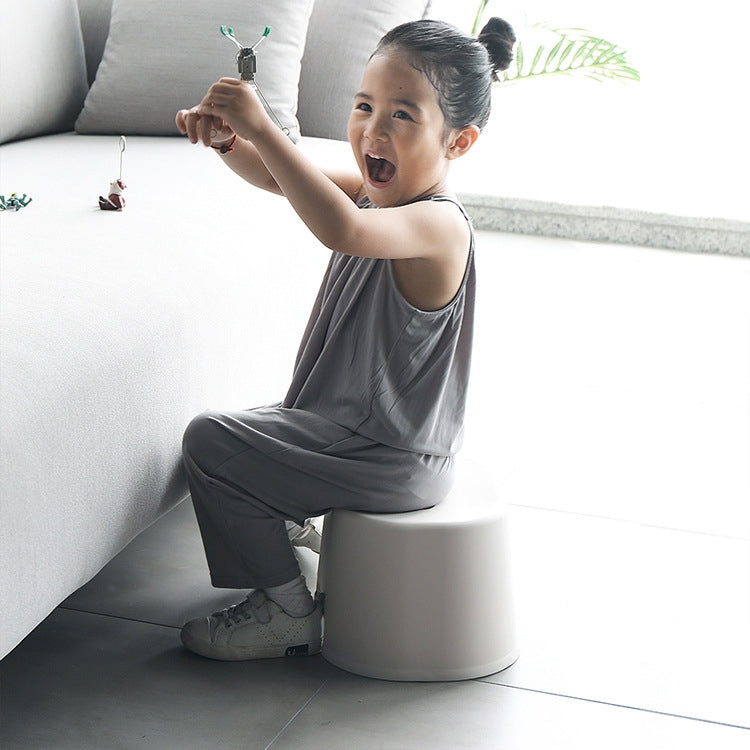 Plastic Stool Children Bathroom Non-slip Small Stool Living Room Shoe Stool, Size:33x25.5x19.5cm(Gray)