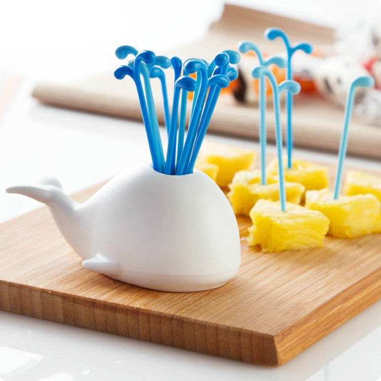 5 PCS Creative Cute Whale Spray Fruit Fork Kitchen Supplies