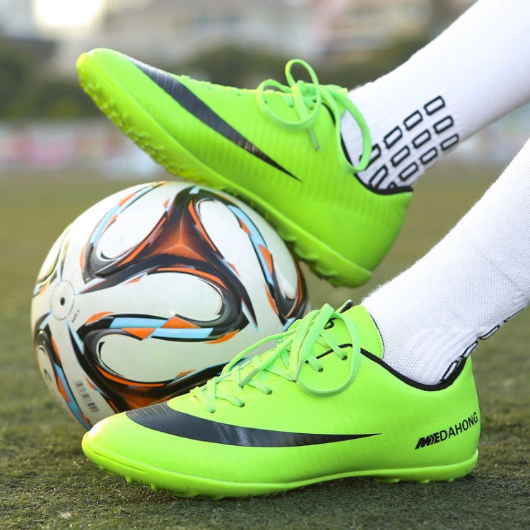 Breathable Non-slip Soccer Shoes Indoor and Outdoor Training Football Shoes for Children & Adult, Shoe Size:34