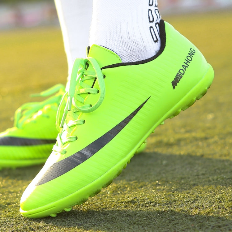 Breathable Non-slip Soccer Shoes Indoor and Outdoor Training Football Shoes for Children & Adult, Shoe Size:38
