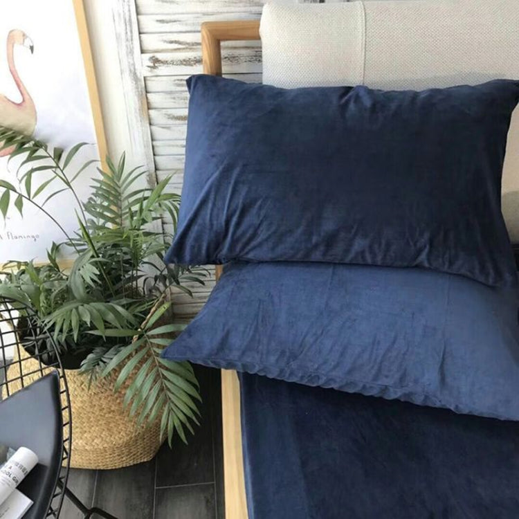 3 in 1 Warm Comfortable Short Plush Soft Velvet Bed Mattress Cover with 2PCS Pillowcases, Size:120x200x25cm