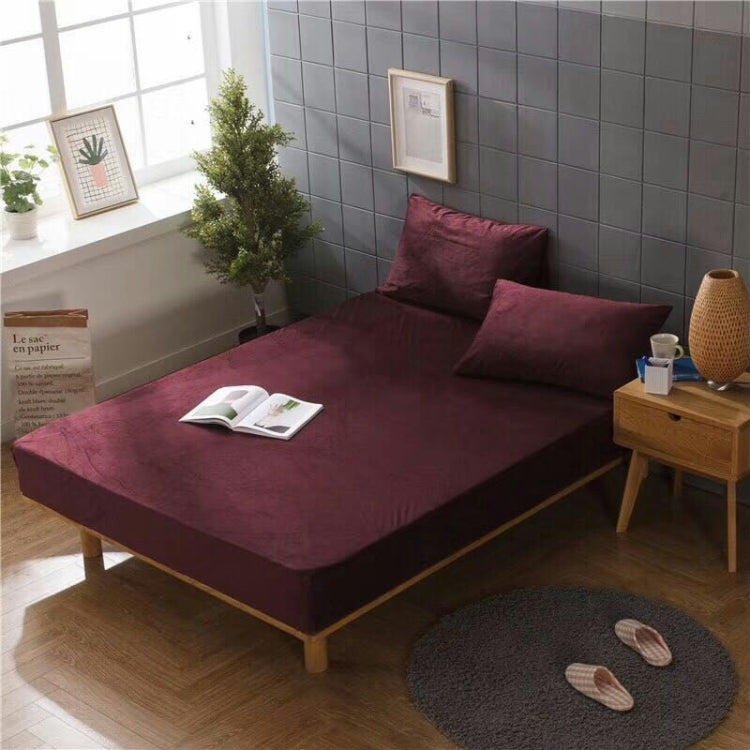 3 in 1 Warm Comfortable Short Plush Soft Velvet Bed Mattress Cover with 2PCS Pillowcases, Size:150x200x25cm
