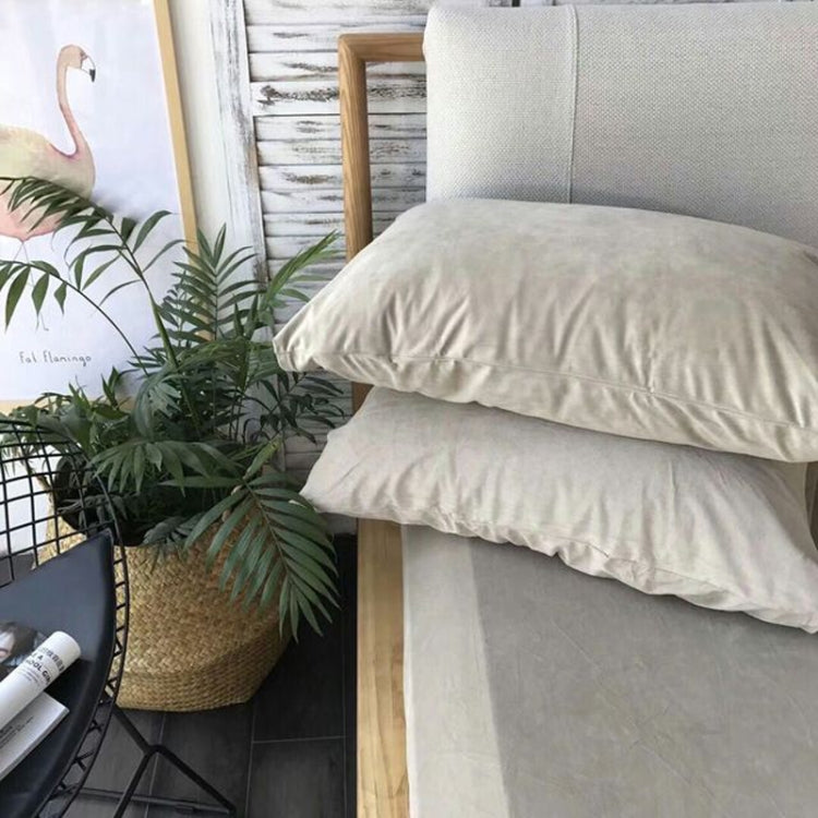 3 in 1 Warm Comfortable Short Plush Soft Velvet Bed Mattress Cover with 2PCS Pillowcases, Size:150x200x25cm