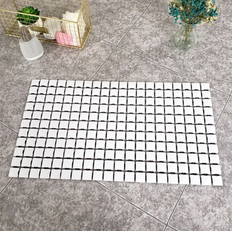 Bathroom Anti-slip Mat Shower Anti-fall Massage Foot Mat Random Color Delivery, Size:38.5x68cm