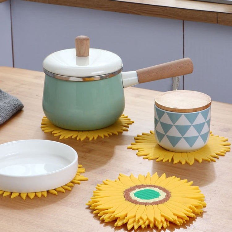 Creative Sunflower Shape Silicone Dining Table Tea Cup Pad Heat-Resistant Anti-scald Vegetable Mat Insulation Mat