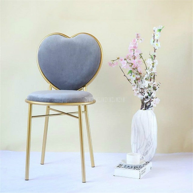 Modern Fashion Nordic Minimalist Coffee Cafe Chair Love Heart Shape Backrest Flannelette Soft Seat Metal Iron Art Leisure Chair