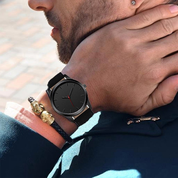 Men Simple Matte Leather Belt Quartz Watch