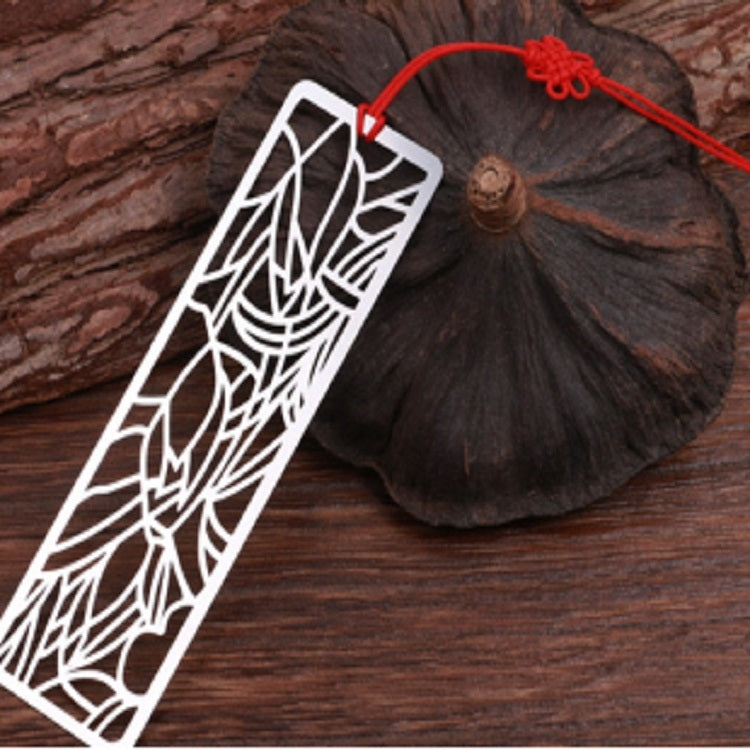 Creative Retro Metal Flower Hollow Bookmark Multi-function Stationery