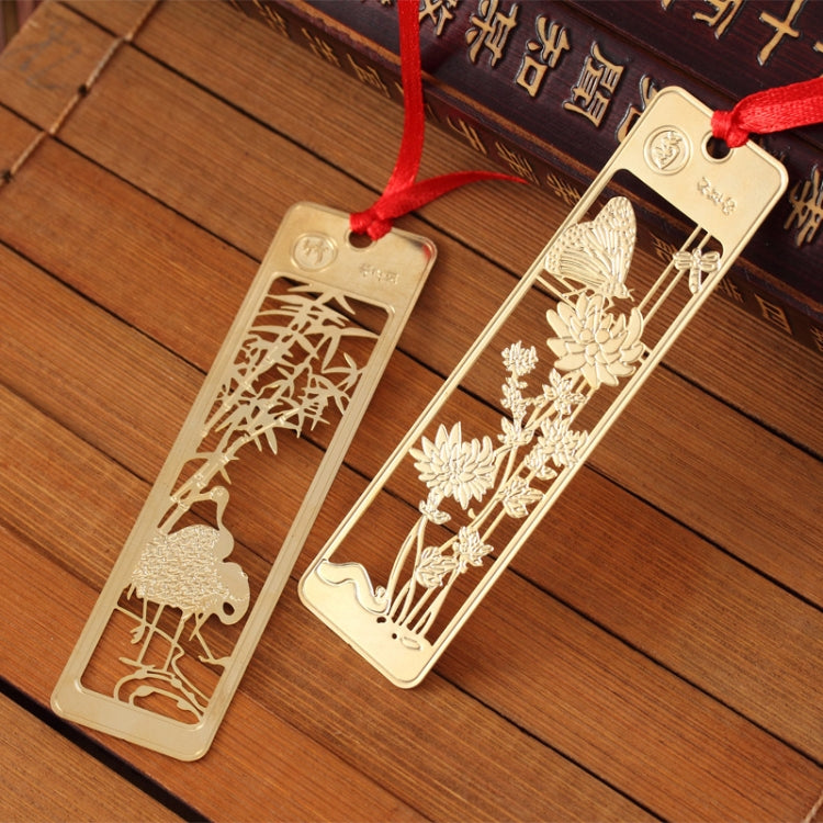 Vintage Beautiful Openwork Metal Bookmarks Students School Stationery
