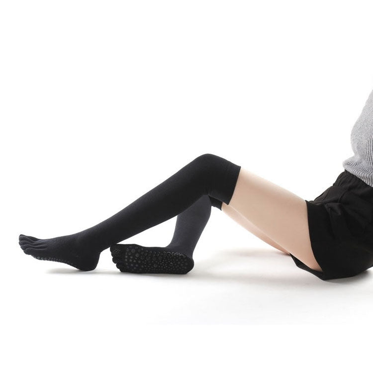 Ladies Over The Knee Yoga Socks Winter Warm Non-Slip Dance Five-Finger Socks, Size: Free Size