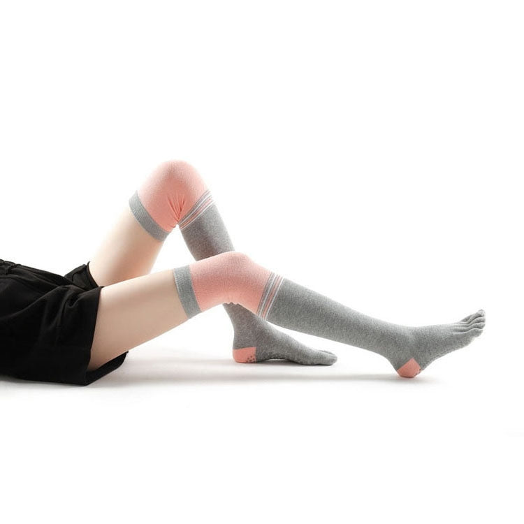 Ladies Over The Knee Yoga Socks Winter Warm Non-Slip Dance Five-Finger Socks, Size: Free Size
