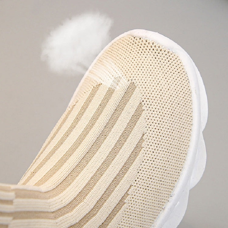 Autumn And Winter Flying Knit One-Piece Medium Tube Socks Shoes For Children, Size: 37 Yards About 22.8cm(Black)