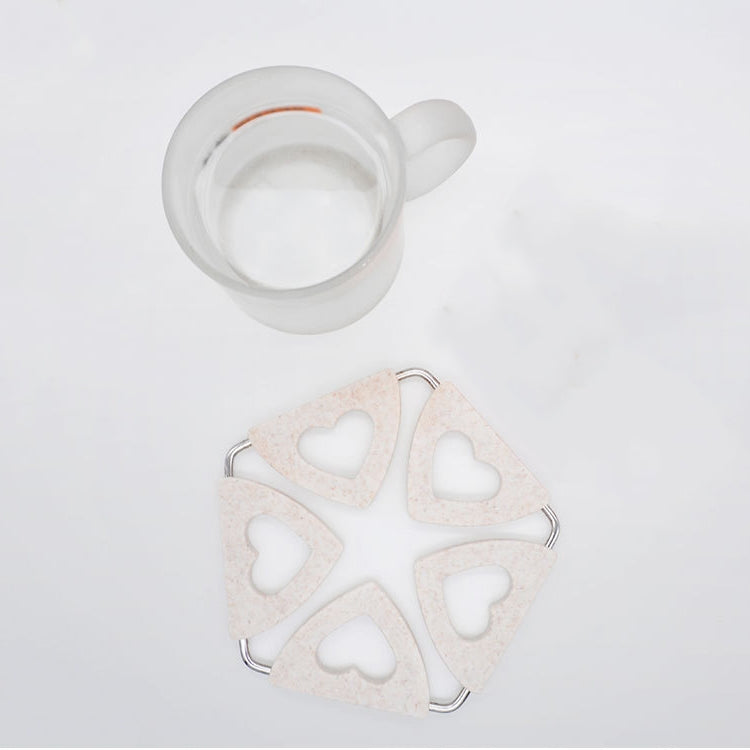 3 PCS Wheat Fiber Foldable Thick Non-Slip Insulation Pad Home Table Anti-Scalding Casserole Coaster, Shape: Heart-shaped