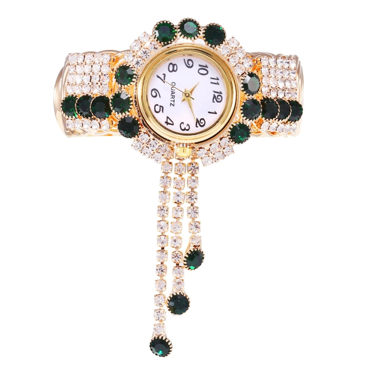 Ladies Bracelet Watch Quartz Watch Personality Wild Watch with Diamonds Pendant